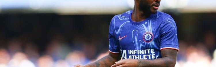 英媒：斯特林目前照常训练，期待冬窗寻找合适的俱乐部加盟